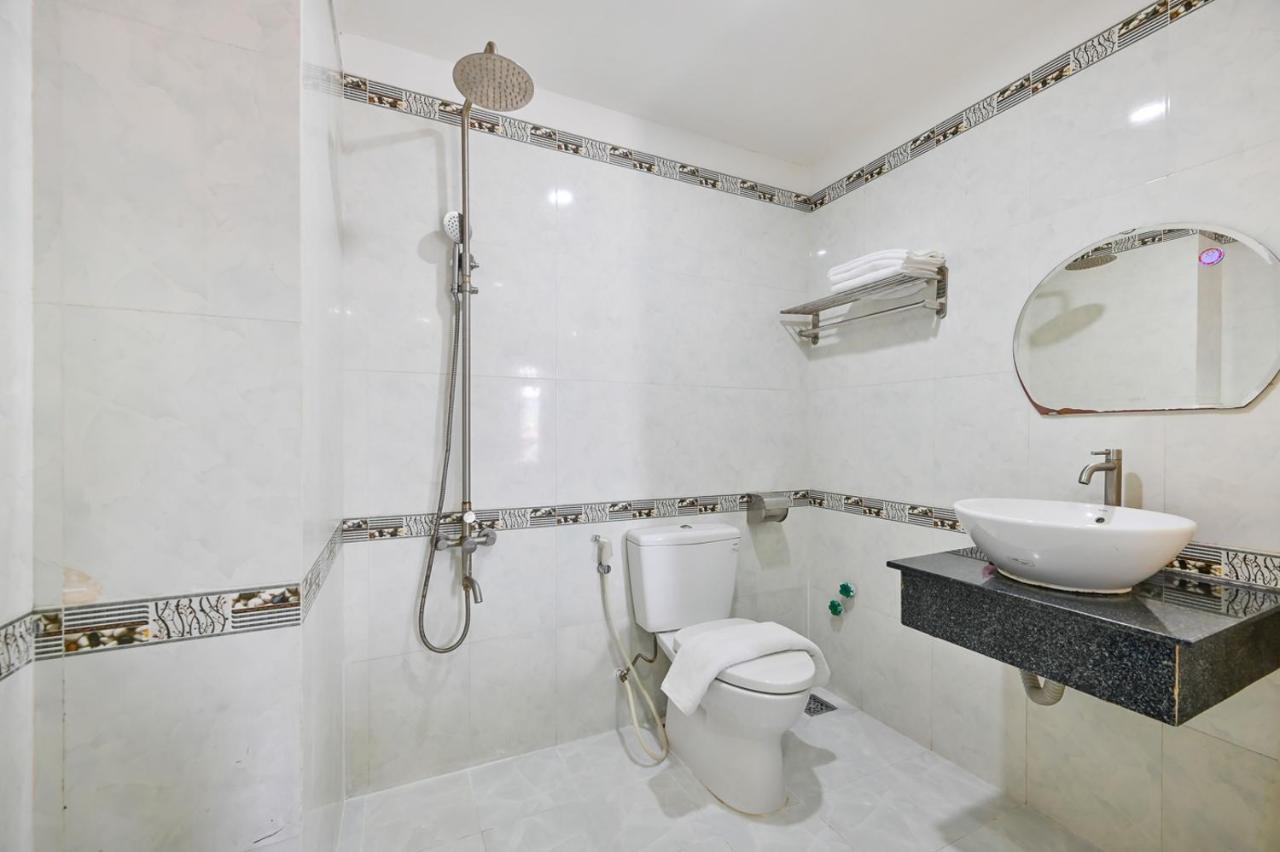 Gia Hoa Airport Hotel Хошимин Экстерьер фото