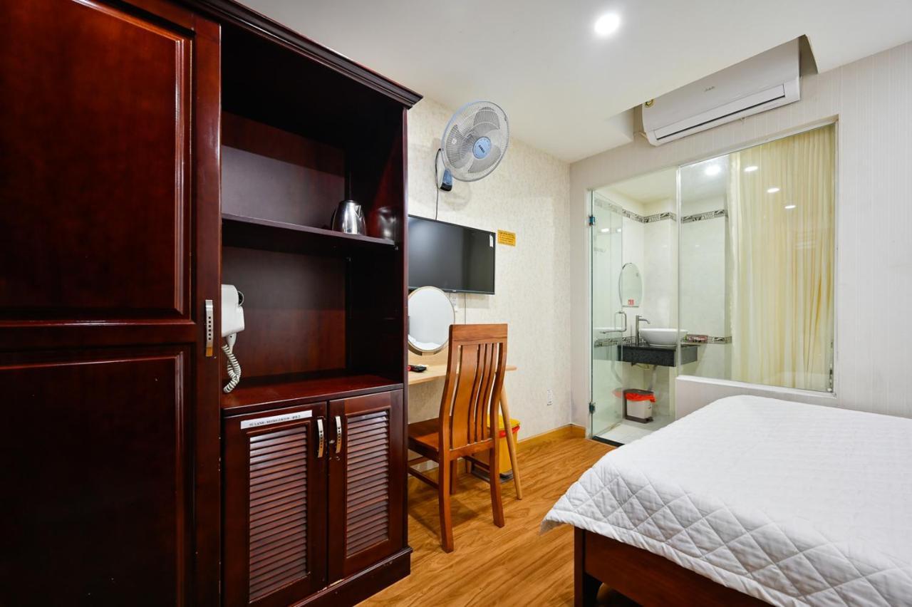 Gia Hoa Airport Hotel Хошимин Экстерьер фото