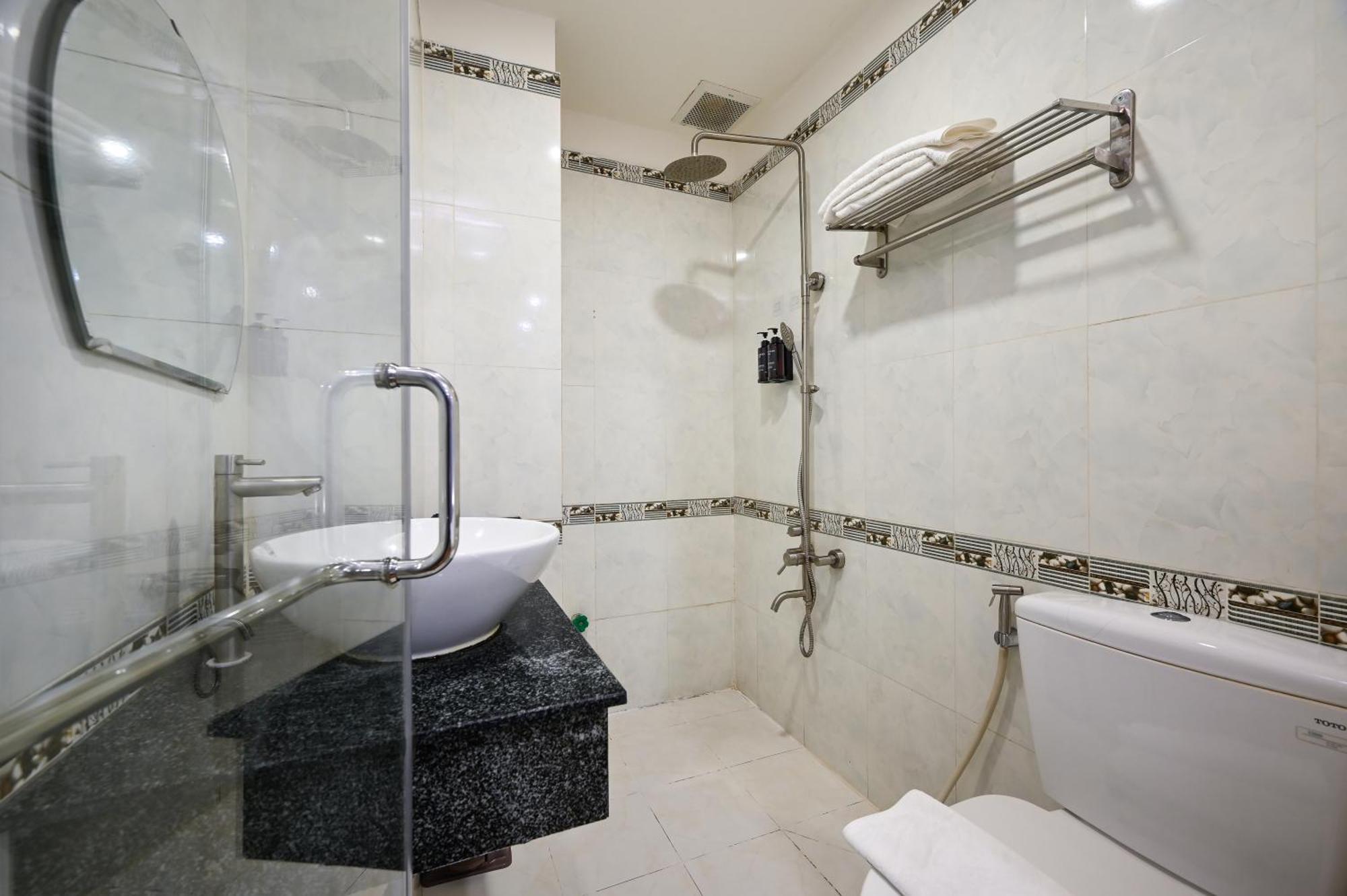 Gia Hoa Airport Hotel Хошимин Экстерьер фото